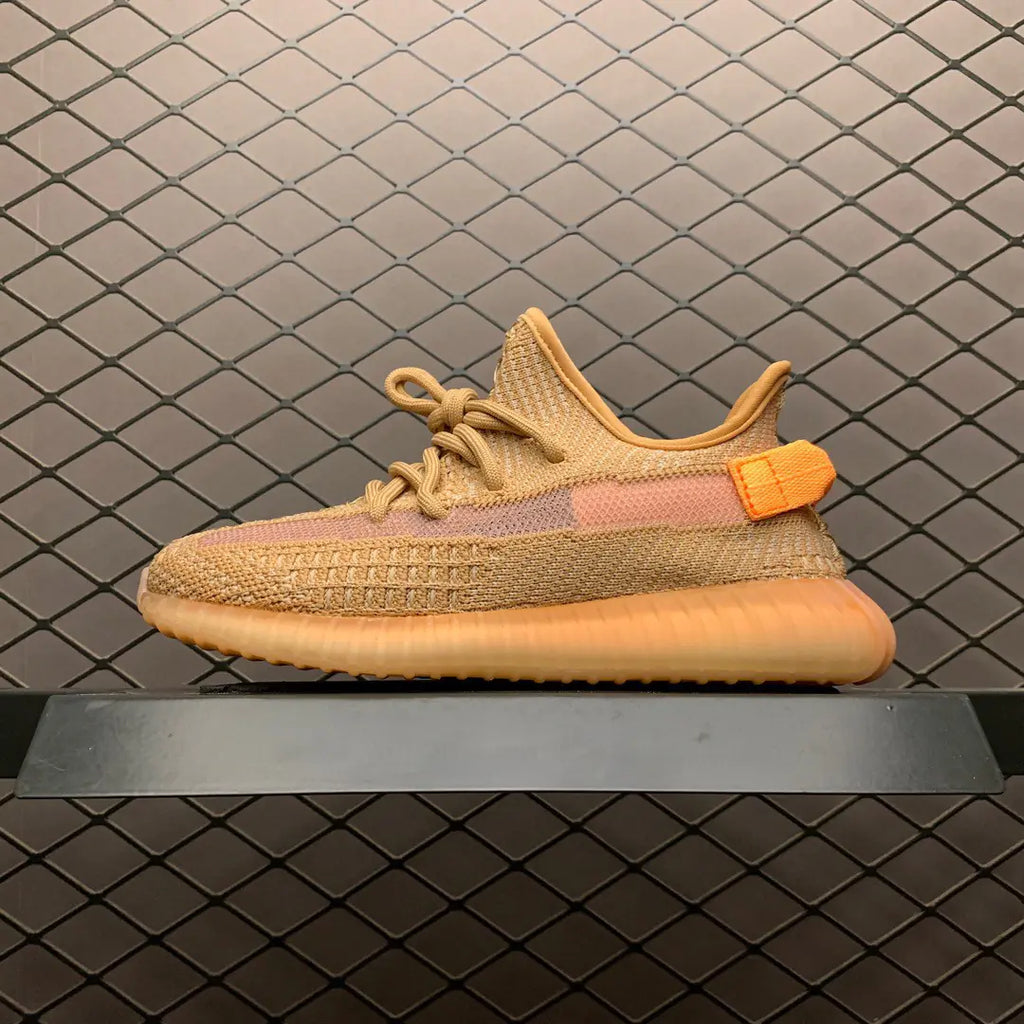 Yeezy 350 V2 Zapatillas Negras y Blancas con Estrella