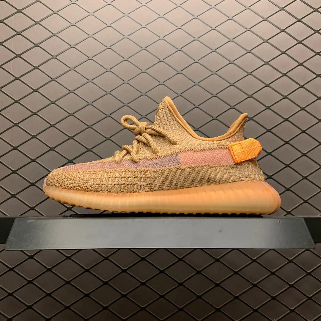 Yeezy 350 V2 Zapatillas Negras y Blancas con Estrella